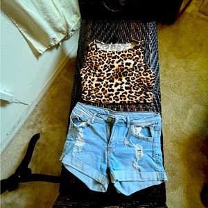 Shorts and two tops !